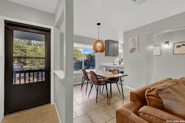 1033 Parkview Dr Apt G41, Canyon Lake, TX 78133