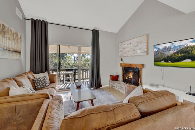 1033 Parkview Dr Apt G41, Canyon Lake, TX 78133