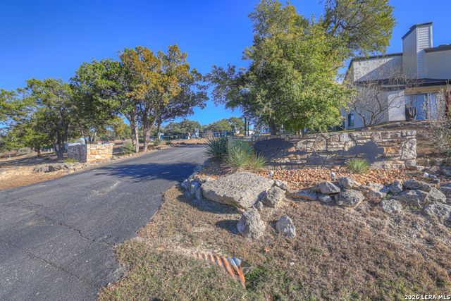 1033 Parkview Dr Apt G41, Canyon Lake, TX 78133