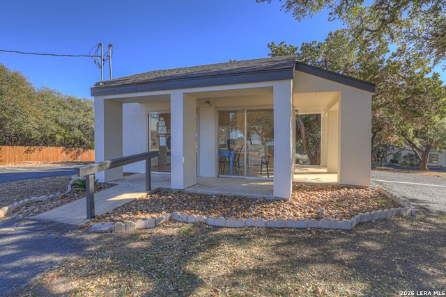 1033 Parkview Dr Apt G41, Canyon Lake, TX 78133