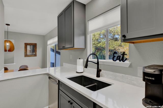 1033 Parkview Dr Apt G41, Canyon Lake, TX 78133