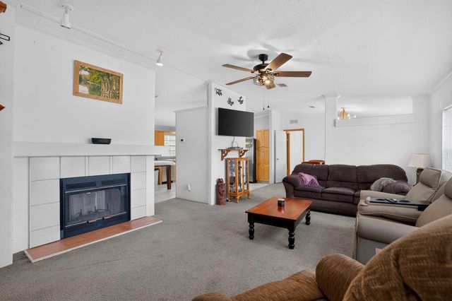 113 Butternut, Livingston, TX 77351