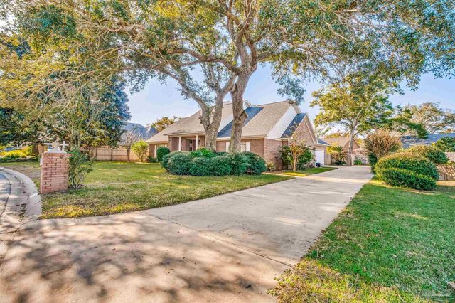 6511 Chardonnay, Pensacola, FL 32504