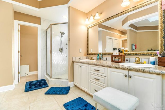 6511 Chardonnay, Pensacola, FL 32504