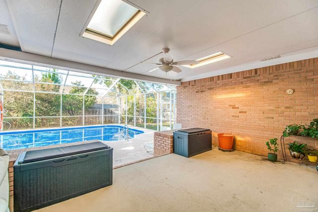 6511 Chardonnay, Pensacola, FL 32504