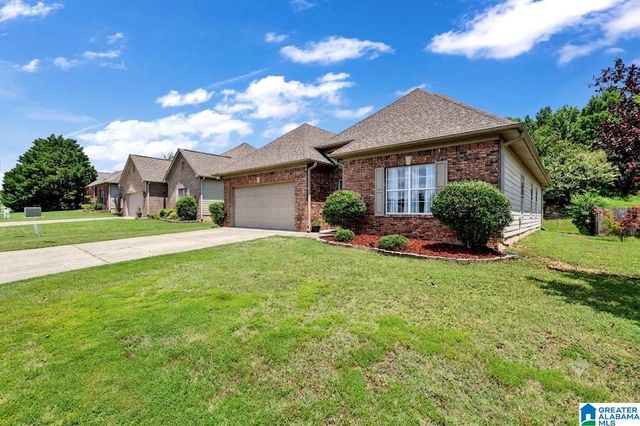 813 SAVANNAH LANE, Calera, AL 35040