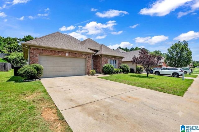 813 SAVANNAH LANE, Calera, AL 35040