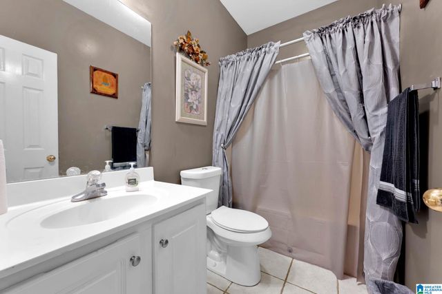 813 SAVANNAH LANE, Calera, AL 35040