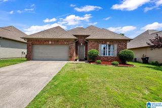 813 SAVANNAH LANE, Calera, AL 35040