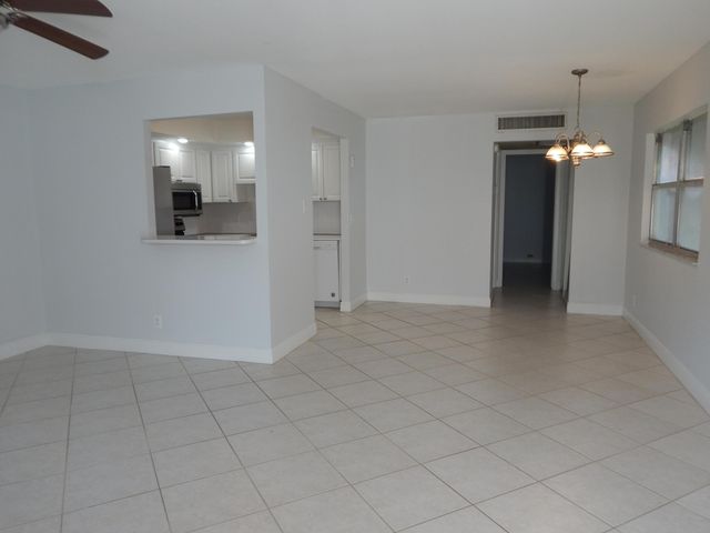 242 Seville K 242, Delray Beach, FL 33446