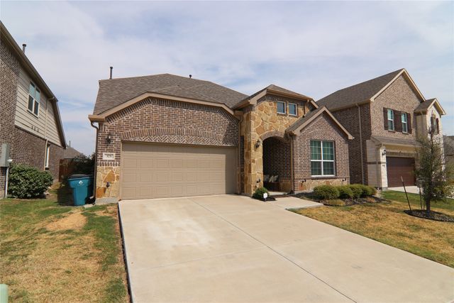 375 Meredith Drive, Fate, TX 75087