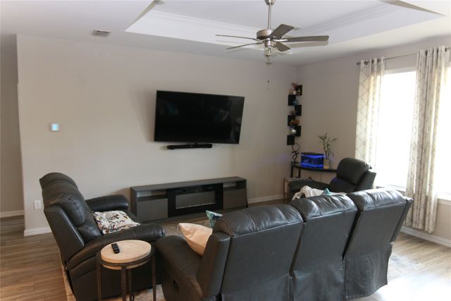 375 Meredith Drive, Fate, TX 75087