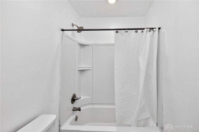 238 Irongate Drive, Englewood, OH 45322