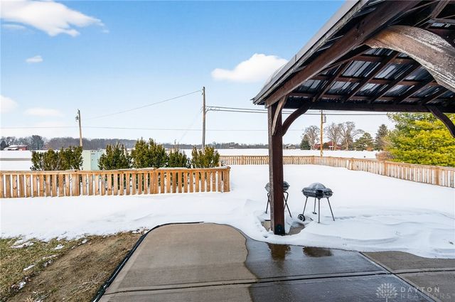 238 Irongate Drive, Englewood, OH 45322