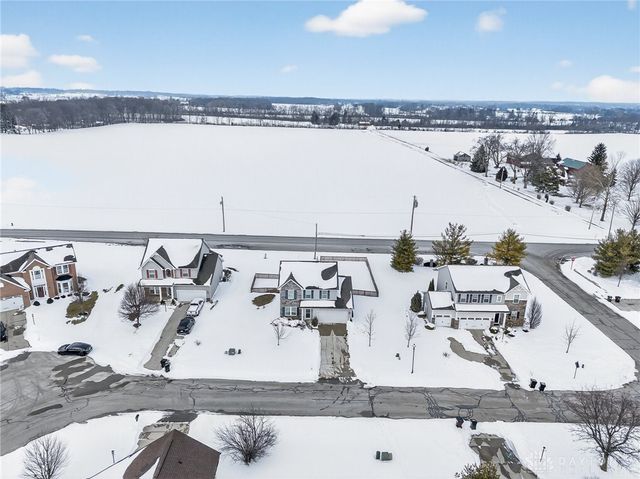 238 Irongate Drive, Englewood, OH 45322