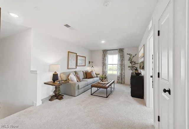 5092 Shepherds Glen, Willoughby, OH 44094