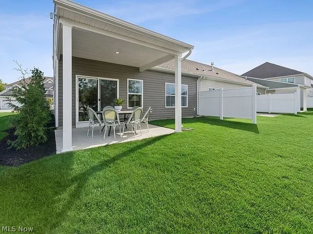 5092 Shepherds Glen, Willoughby, OH 44094