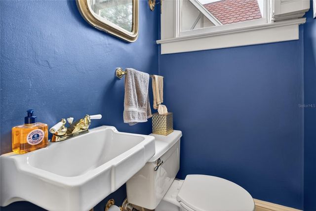 1226 GOLDEN LANE, Orlando, FL 32804