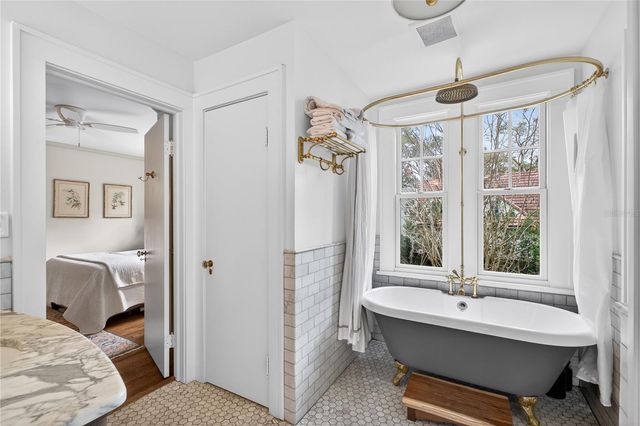 1226 GOLDEN LANE, Orlando, FL 32804