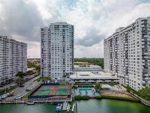 2780 NE 183rd Street 2101, Aventura, FL 33160