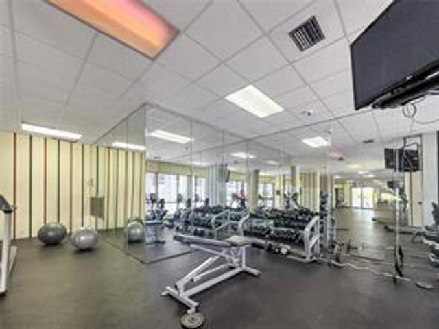 2780 NE 183rd Street 2101, Aventura, FL 33160