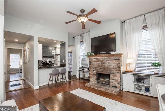 952 Myrtle Street 2, Atlanta, GA 30309