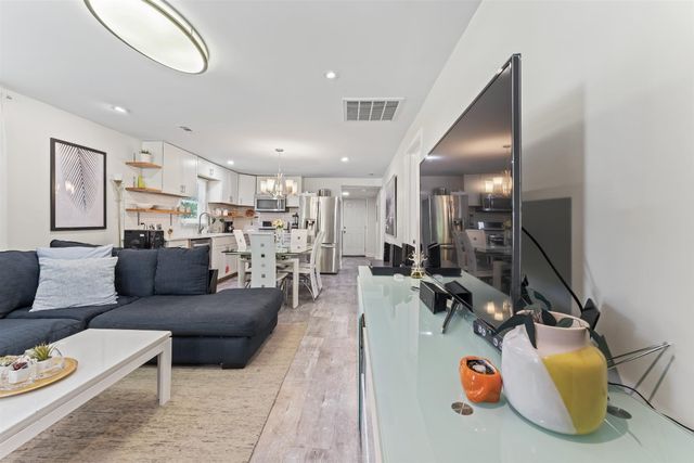 314 E End Avenue, Durham, NC 27703