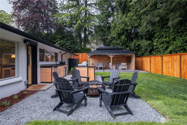 7818 NE 124th Street, Kirkland, WA 98034