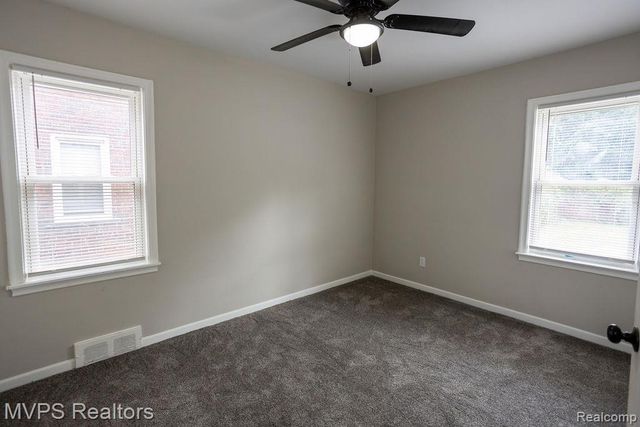 15502 Collingham Drive, Detroit, MI 48205
