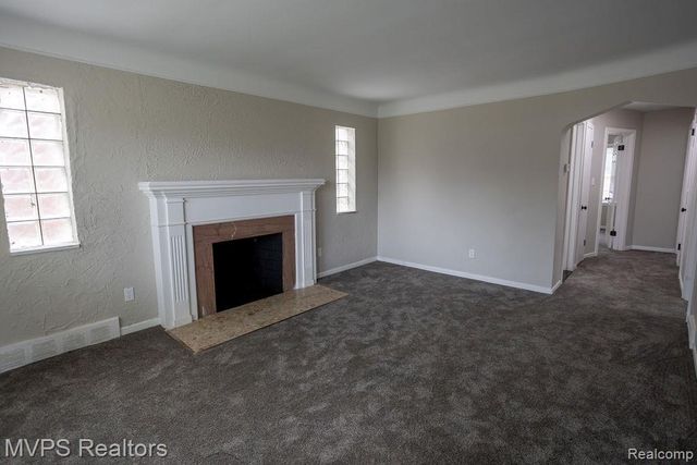 15502 Collingham Drive, Detroit, MI 48205