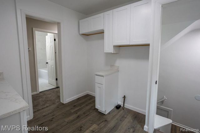 15502 Collingham Drive, Detroit, MI 48205