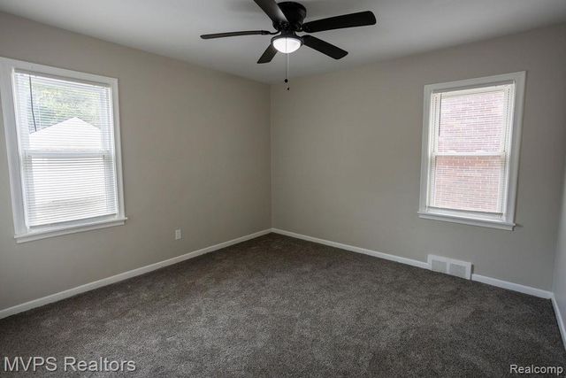 15502 Collingham Drive, Detroit, MI 48205