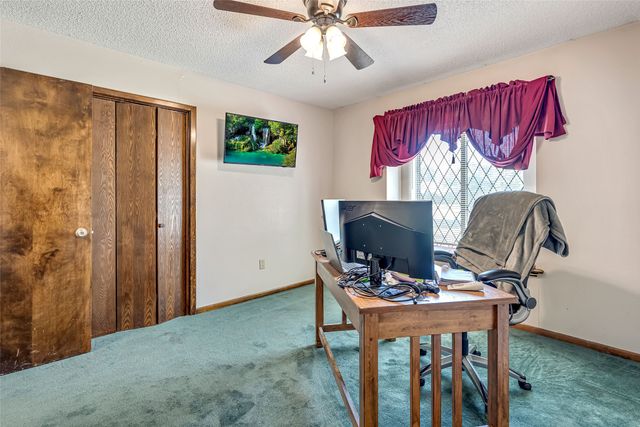 2015 Edgewood Drive, Bridgeport, TX 76426