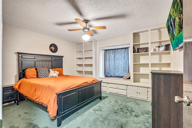 2015 Edgewood Drive, Bridgeport, TX 76426