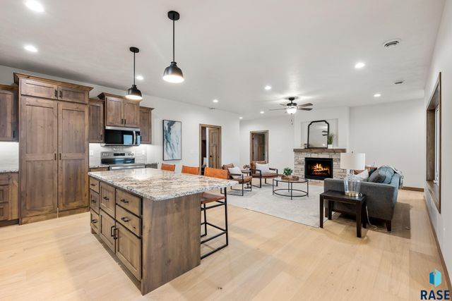 325 E 8th St Street, Tea, SD 57064