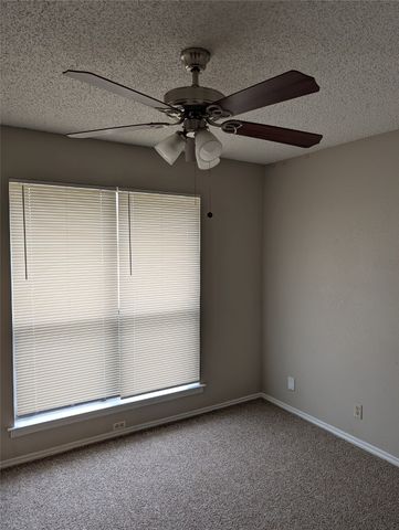 1909 Willow Vale Drive, Fort Worth, TX 76134