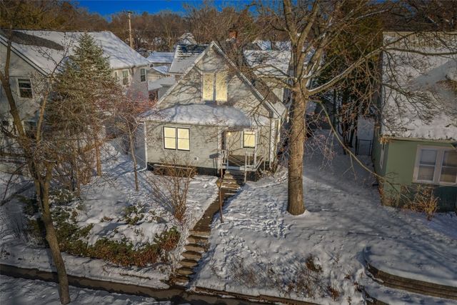 818 Rundell Street, Iowa City, IA 52240