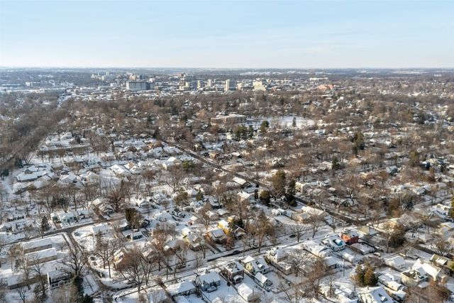 818 Rundell Street, Iowa City, IA 52240