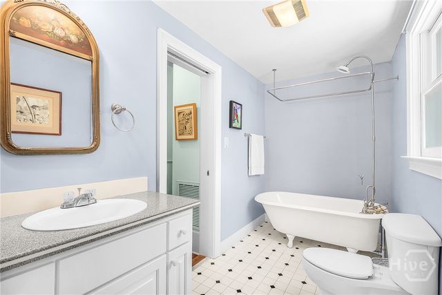 508 Second Street, Darien, GA 31305