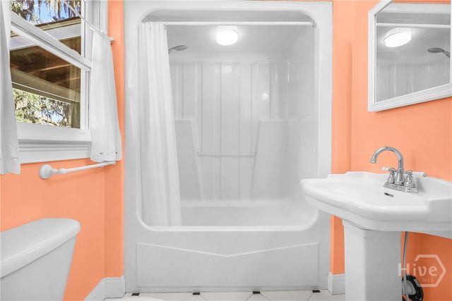 508 Second Street, Darien, GA 31305