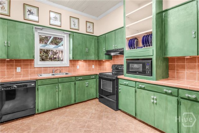 508 Second Street, Darien, GA 31305