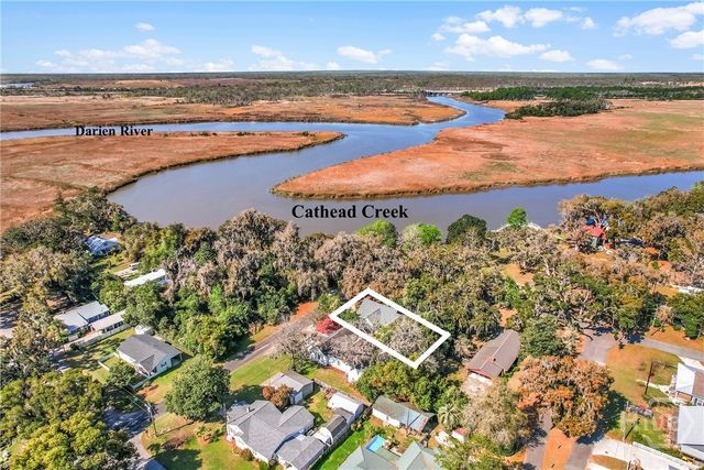 508 Second Street, Darien, GA 31305