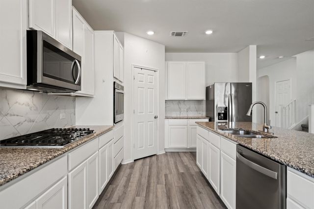 1901 Bogata LN, Leander, TX 78641