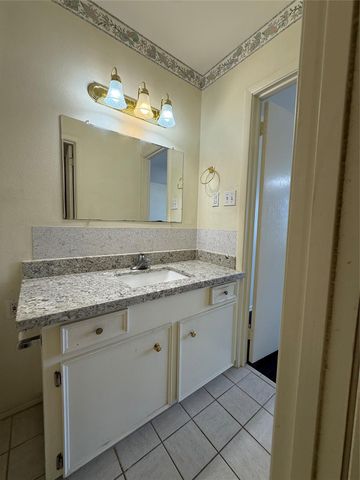 8140 Fondren Road 8140, Houston, TX 77074