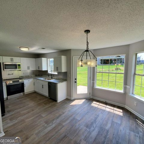833 Kendall Park Drive, Winder, GA 30680