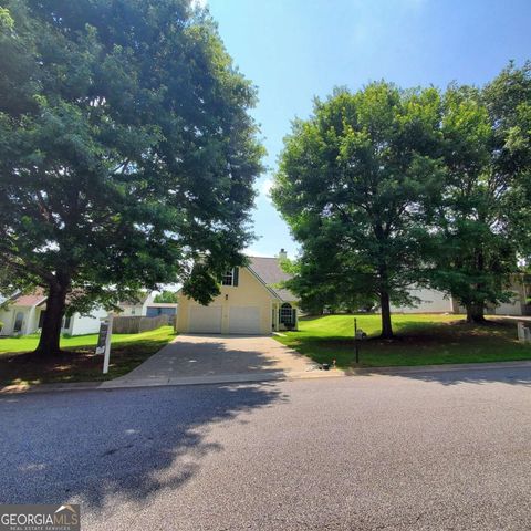 833 Kendall Park Drive, Winder, GA 30680