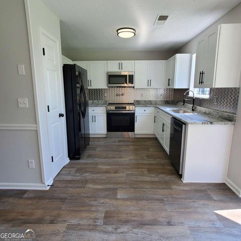 833 Kendall Park Drive, Winder, GA 30680