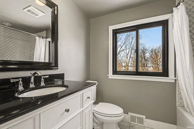 63397 State Road 331, South Bend, IN 46614