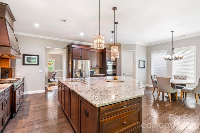 1206 Delaney Drive, Matthews, NC 28104