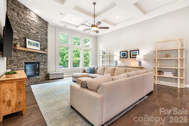 1206 Delaney Drive, Matthews, NC 28104